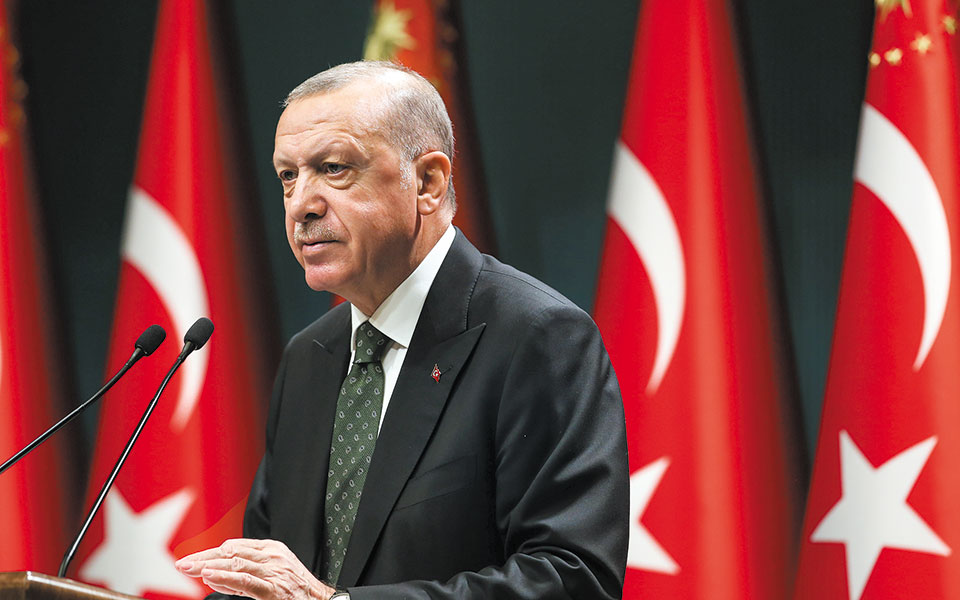 παιχνίδι-ερντογάν-με-βαρώσια-και-στόχ-561163846