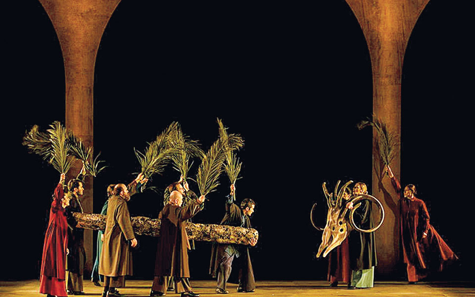 εκτακτωσπροτάσεις-για-τις-μέρες-του-lockdown-561165952