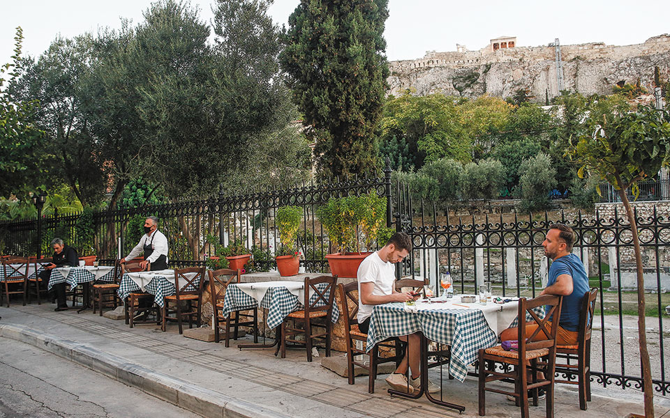 η-αμφισβήτηση-του-ρόλου-του-τουρισμού-561169270