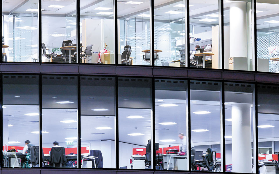 οι-κερδισμένοι-της-πανδημίας-και-οι-ευ-561169243