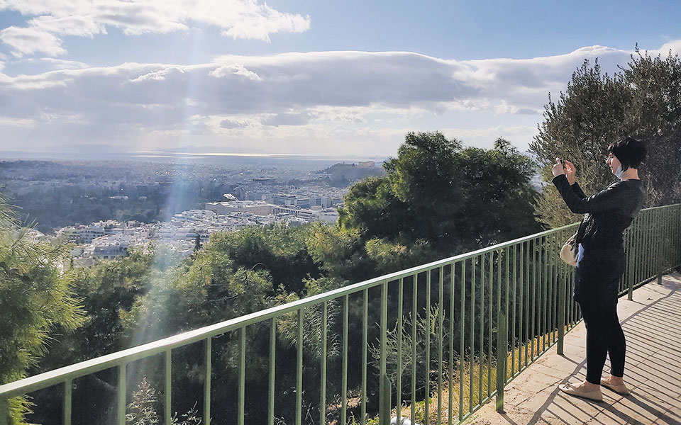 μια-βόλτα-από-τη-δεξαμενή-στον-λυκαβητ-561174232