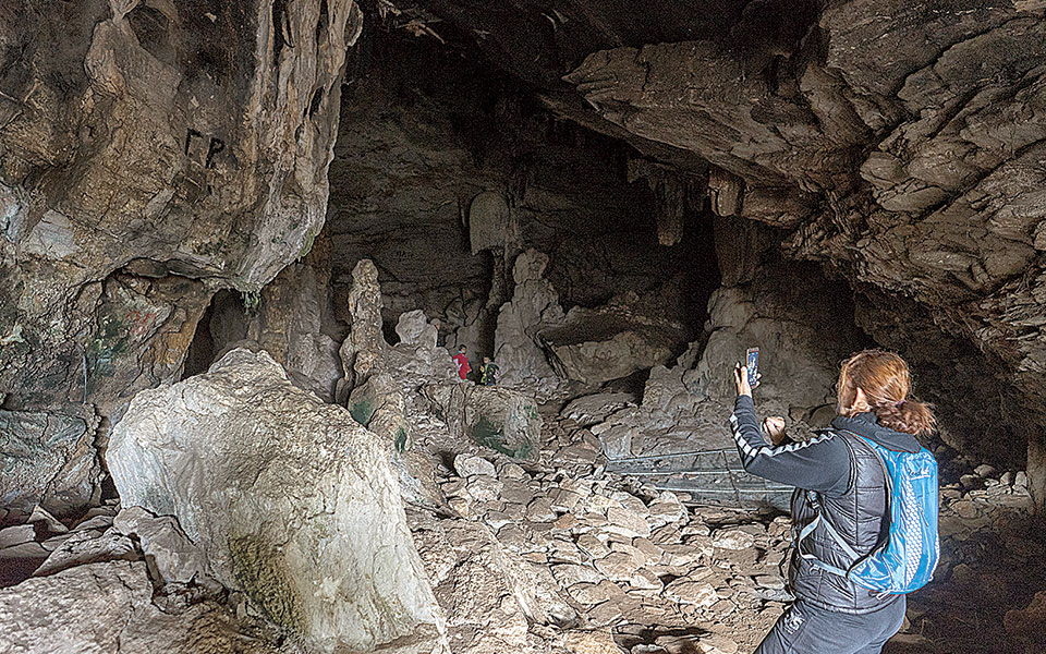 Υμηττός: Ημερήσια εκδρομή με εντυπωσιακή θέα-4