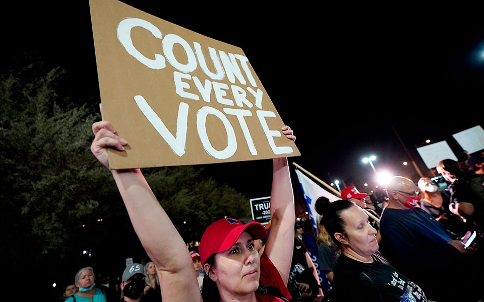 νέα-πρόσωπα-και-πρωτιές-561144793