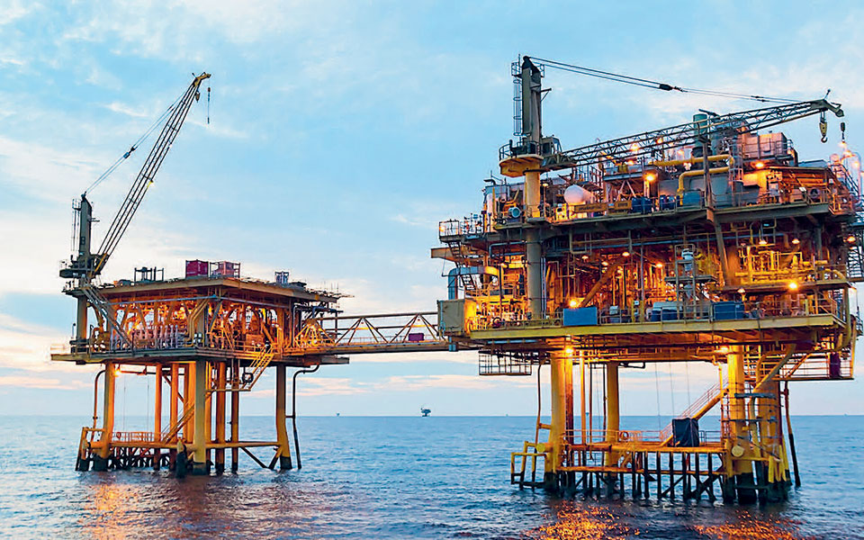 σε-ανοδική-τροχιά-οι-τιμές-του-πετρελα-561157537