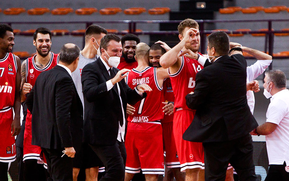 με-αλμπα-βερολίνου-απόψε-ο-ολυμπιακός-561154051