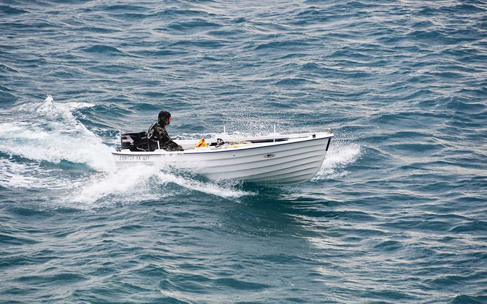 διαμαρτυρία-ερασιτεχνών-ψαράδων-για-561176629