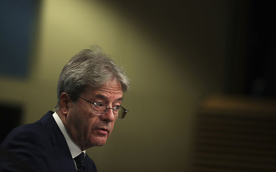 π-τζεντιλόνι-στην-κ-δίνουμε-μάχη-να-561164839