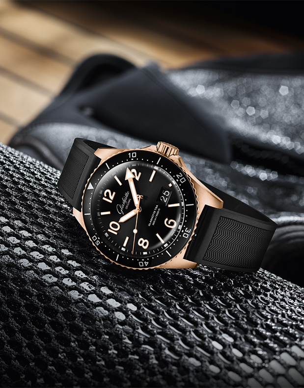 GLASHÜTTE ORIGINAL SeaQ Panorama Date Editions 2020-8