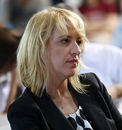 Λουφάζοντας στα προσχήματα-1