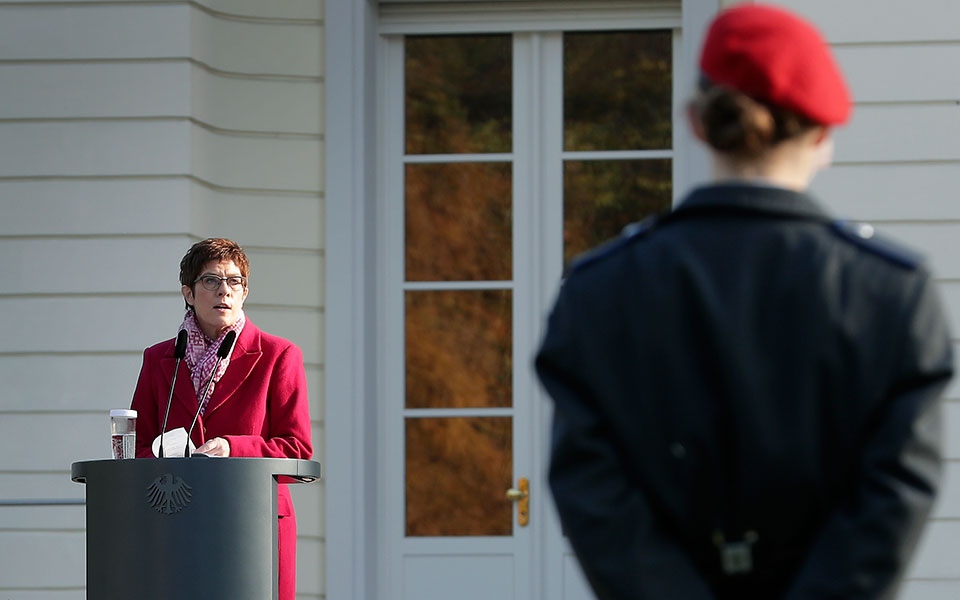 βερολίνο-αδικαιολόγητες-οι-διαμαρτυ-561171349