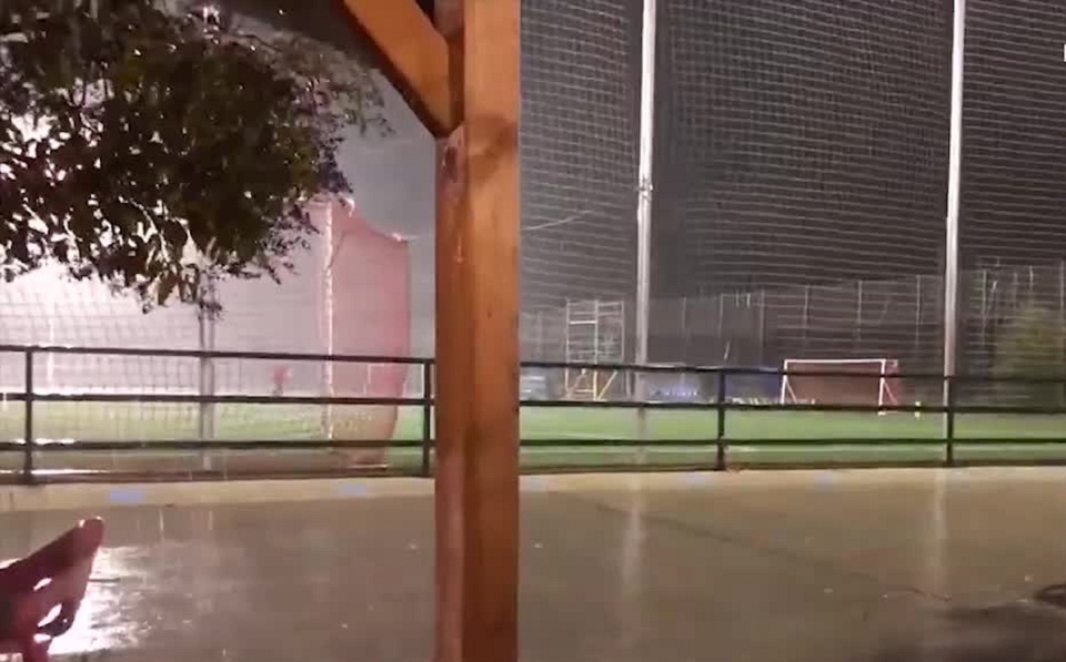 και-τώρα-τρέχουμε-κεραυνός-κυνηγάε-561151177