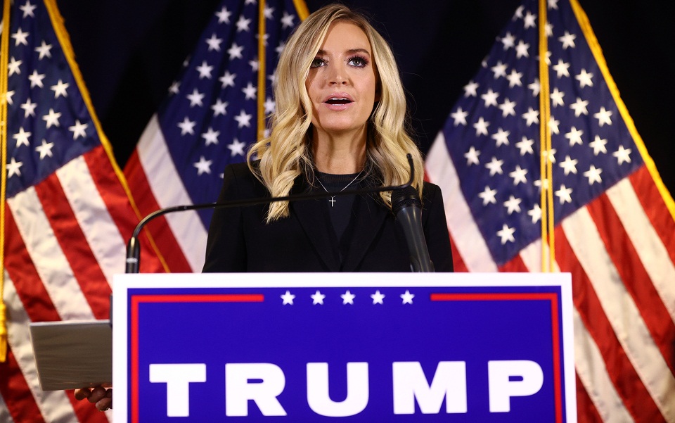 το-συντηρητικό-fox-news-έκοψε-στον-αέρα-την-ε-561151270