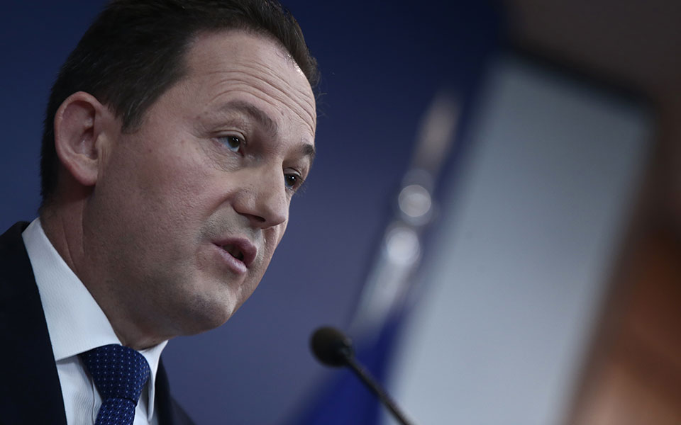 Νέα μέτρα: Κλείνουν τα σύνορα στην Κρυσταλλοπηγή – Rapid test για όσους μπαίνουν στη χώρα-1