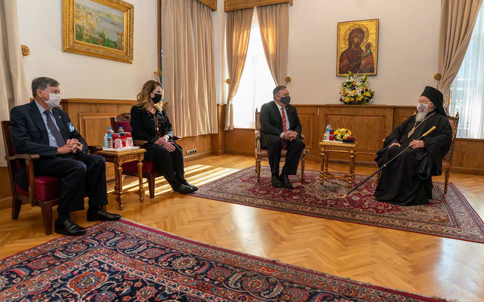 πομπέο-από-κωνσταντινούπολη-προσηλω-561162157