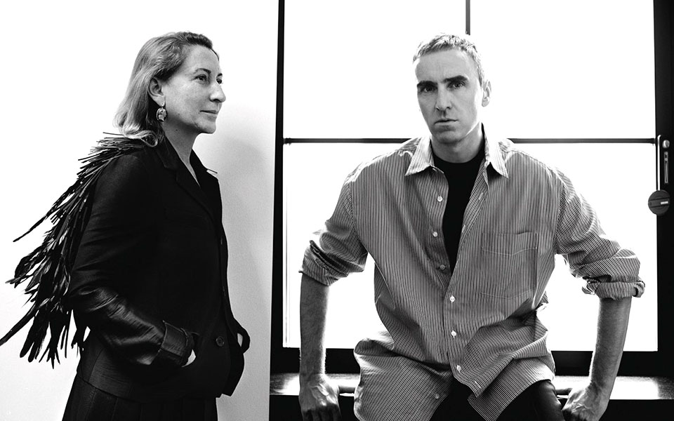 streaming-fashion-aπό-το-frow-row-στην-εικονική-πραγματικότ-561160165