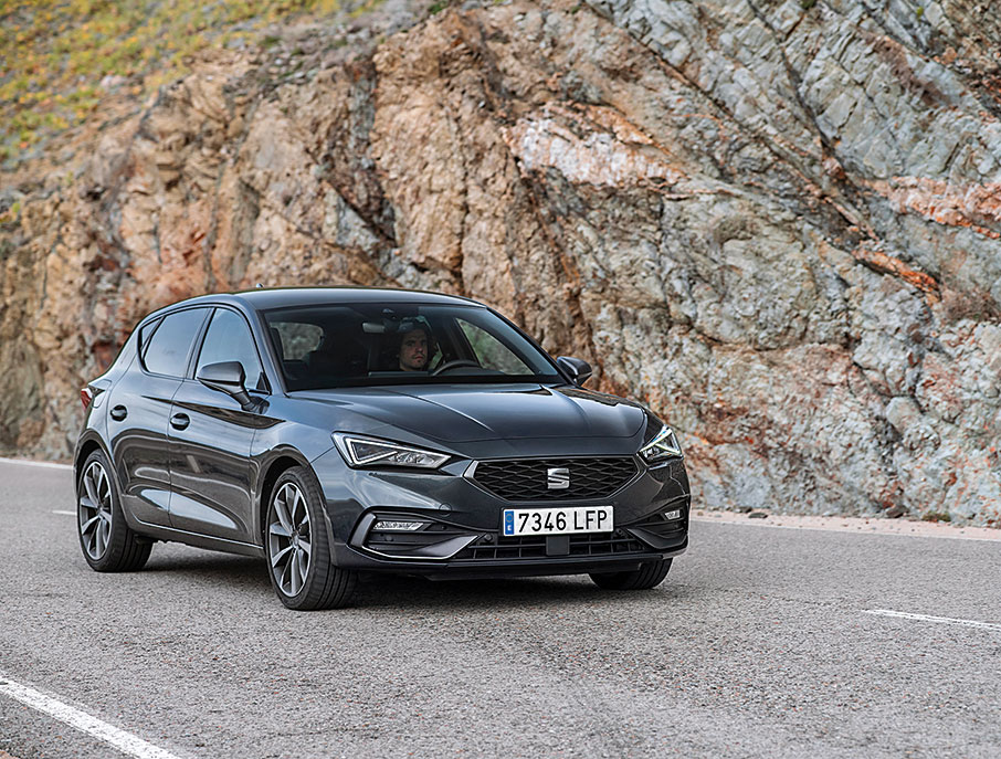 Όλα τα υβριδικά στην πρίζα!-13