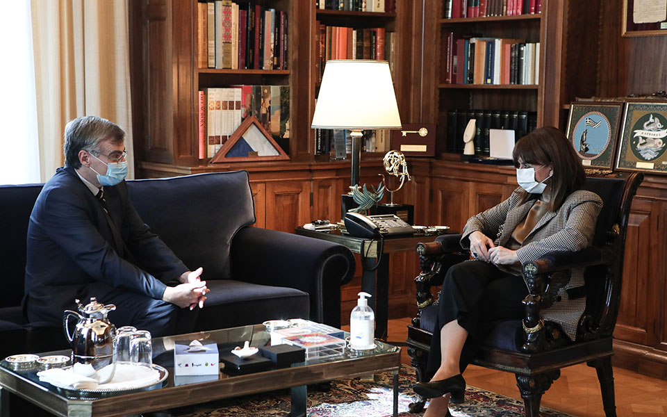 συνάντηση-κ-σακελλαροπούλου-σ-τσιό-561156595