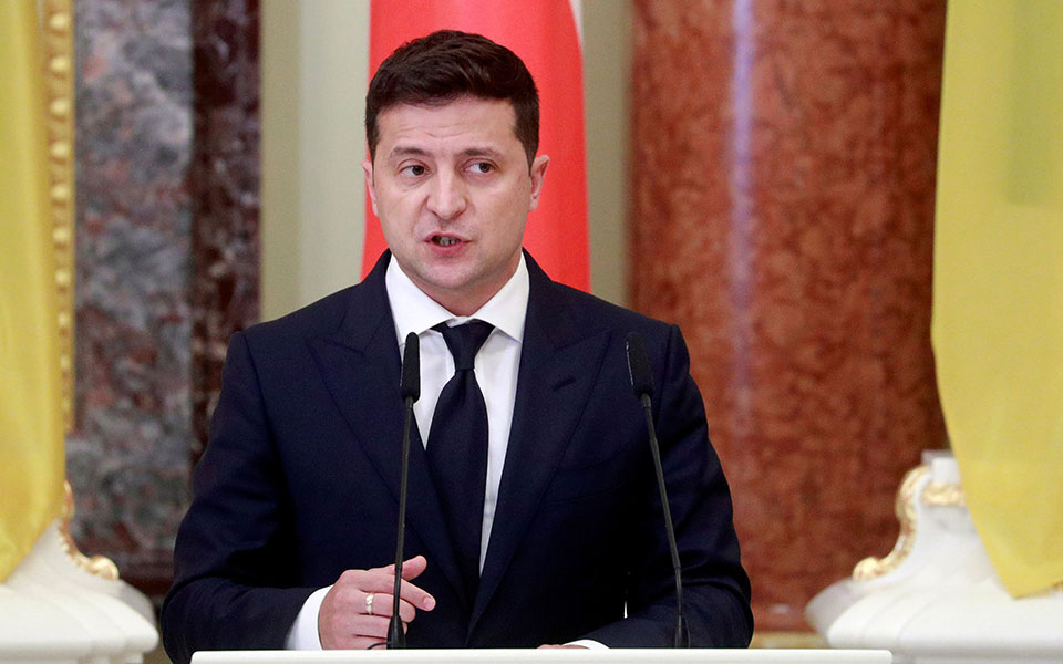 ουκρανία-στο-νοσοκομείο-ο-πρόεδρος-ζε-561154129