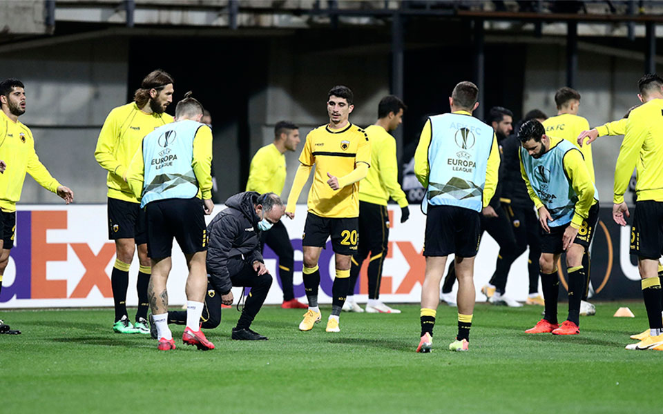 αεκ-στο-κόλπο-της-πρόκρισης-με-τεσσάρα-561146212