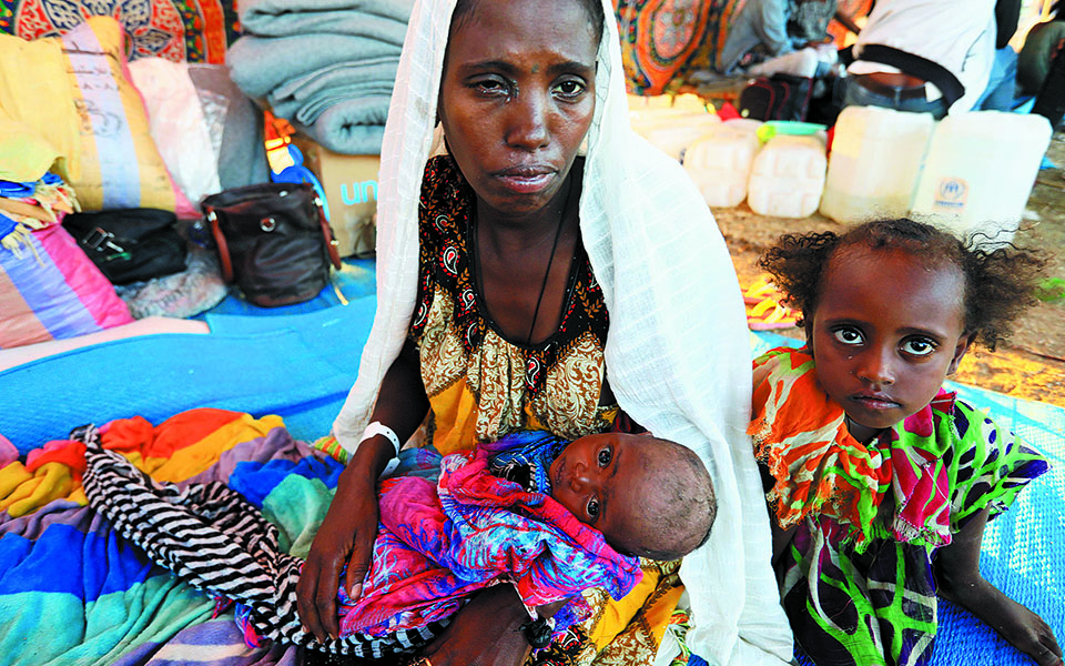 διεθνής-ανησυχία-για-τον-πόλεμο-στην-α-561177736