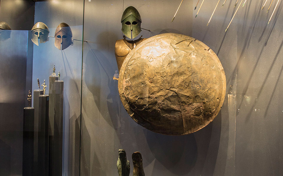 η-γενναιότητα-οι-θεοί-η-νίκη-στους-αγώ-561147220