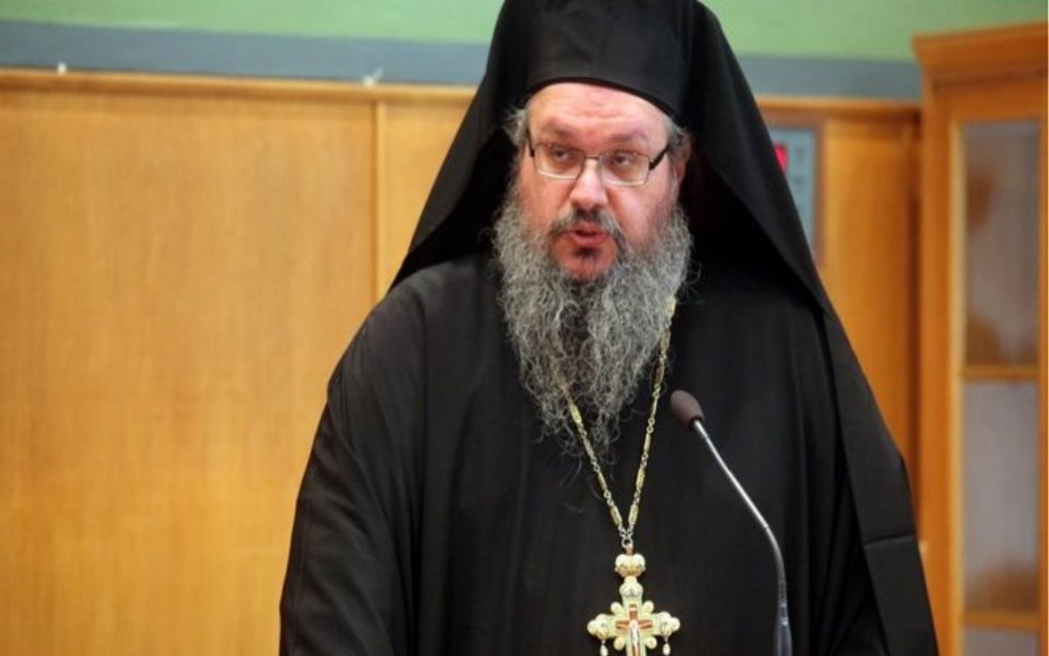 σε-καραντίνα-ο-μητροπολίτης-λαρίσης-κ-561179341