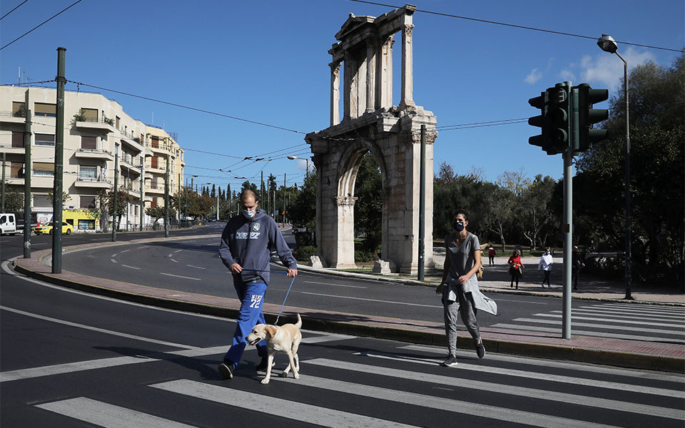βασικό-σενάριο-η-παράταση-του-lockdown-561167983