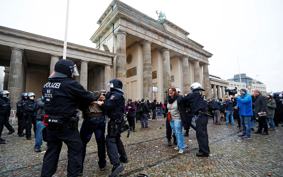 γερμανία-διαδήλωση-ακροδεξιών-κατά-τ-561163648