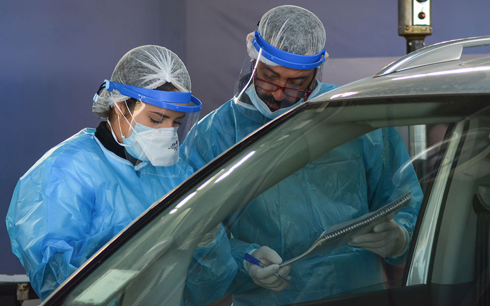 Β. Παπαευαγγέλου: Μάλλον είμαστε στο «πικ» του δεύτερου κύματος-2