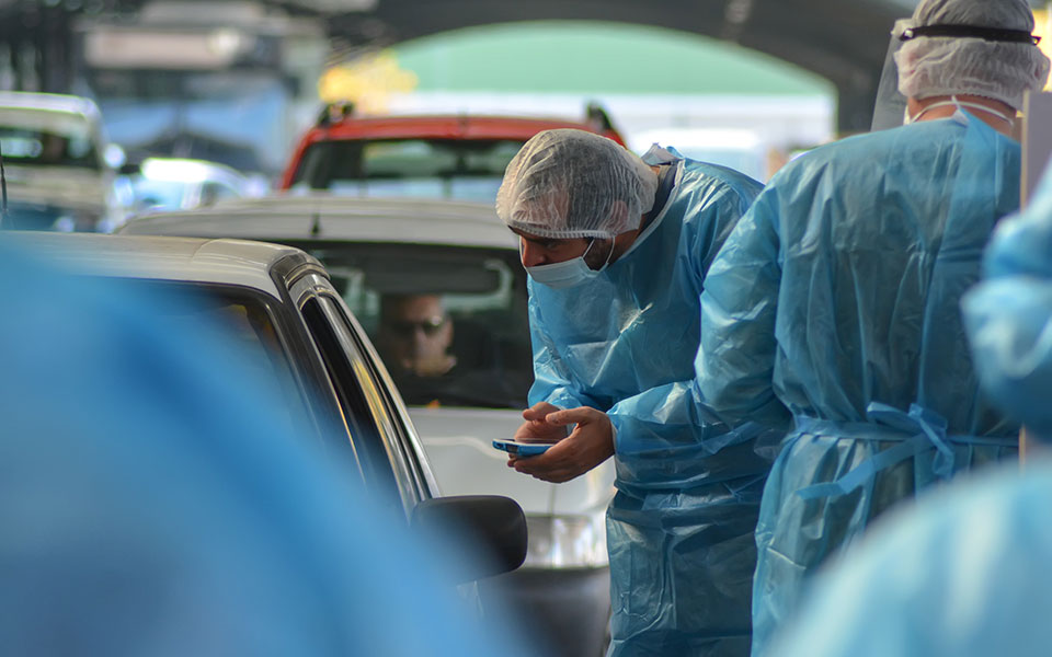 σε-ισχύ-η-απαγόρευση-κυκλοφορίας-αυ-561157351