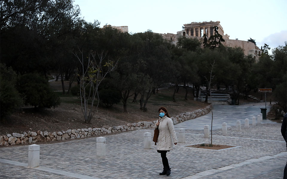 παγώνη-μετά-τα-χριστούγεννα-αναμένετ-561169432