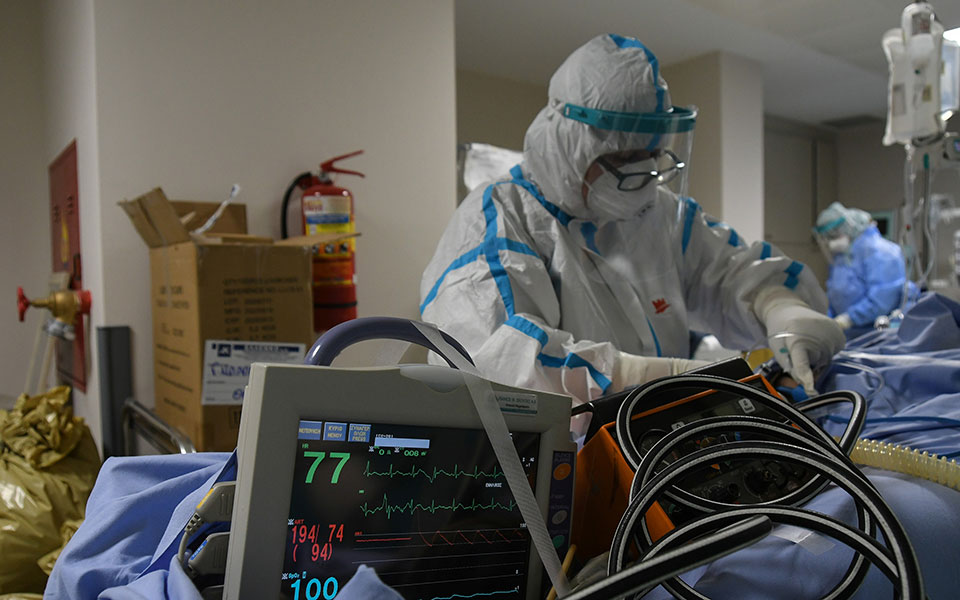 Η μάχη των ΜΕΘ στη Θεσσαλονίκη-4