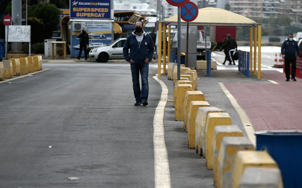 πώς-κατανέμονται-τα-1-490-νέα-κρούσματα-561150574