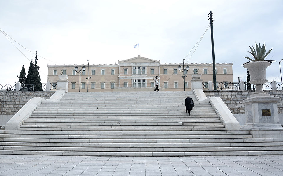 Στα 1.193 τα νέα κρούσματα – 98 θάνατοι το τελευταίο 24ωρο-3