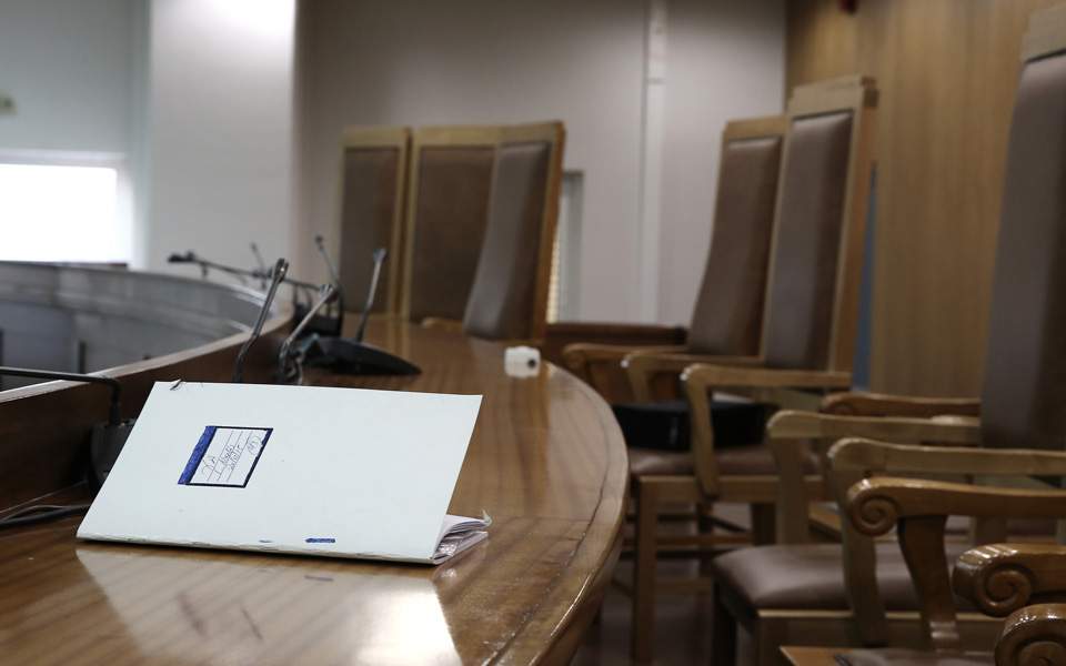 ζητούν-σύγκληση-του-δ-σ-για-το-πάρτι-561170083