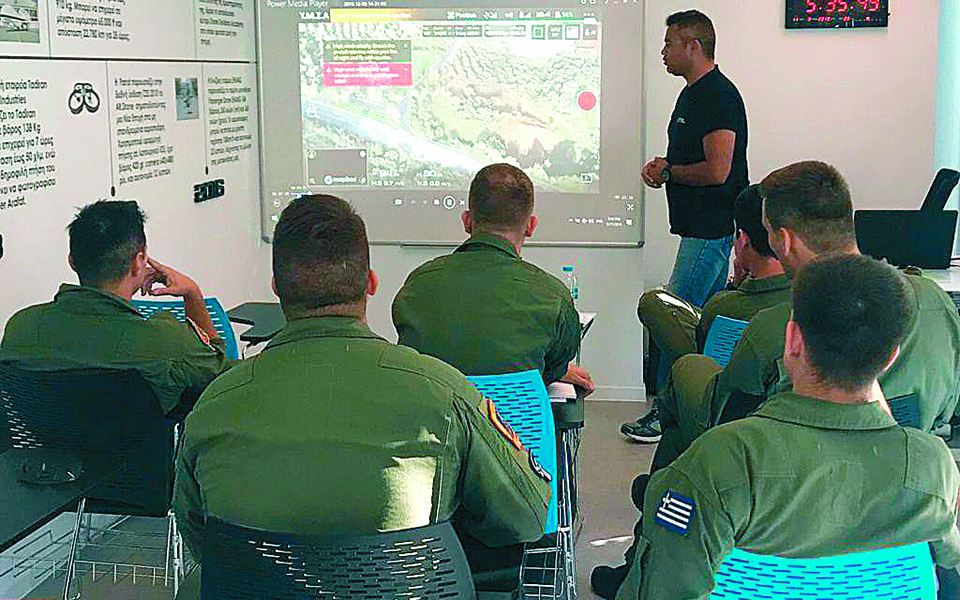 Αγγλικά, όρεξη για δουλειά, πτυχίο για drone έχετε;-3