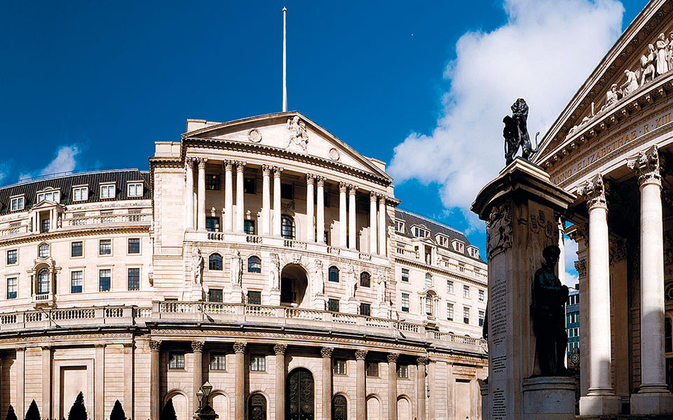 ασπίδα-στην-πανδημία-για-το-λονδίνο-η-τ-561147931