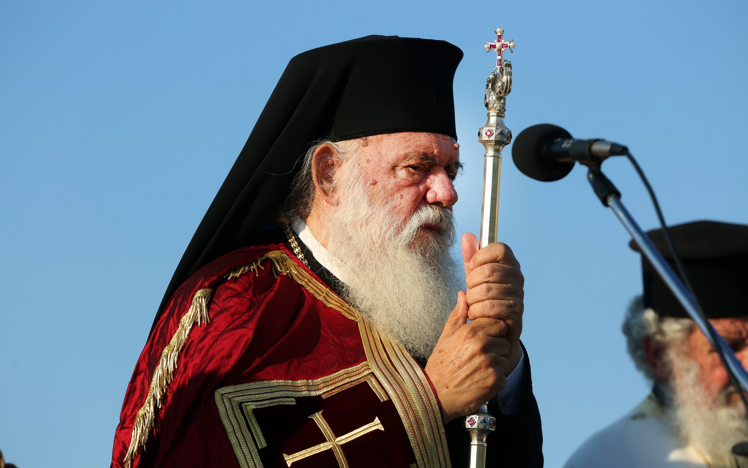 βελτιούμενη-βαίνει-η-κατάσταση-της-υγ-561174448