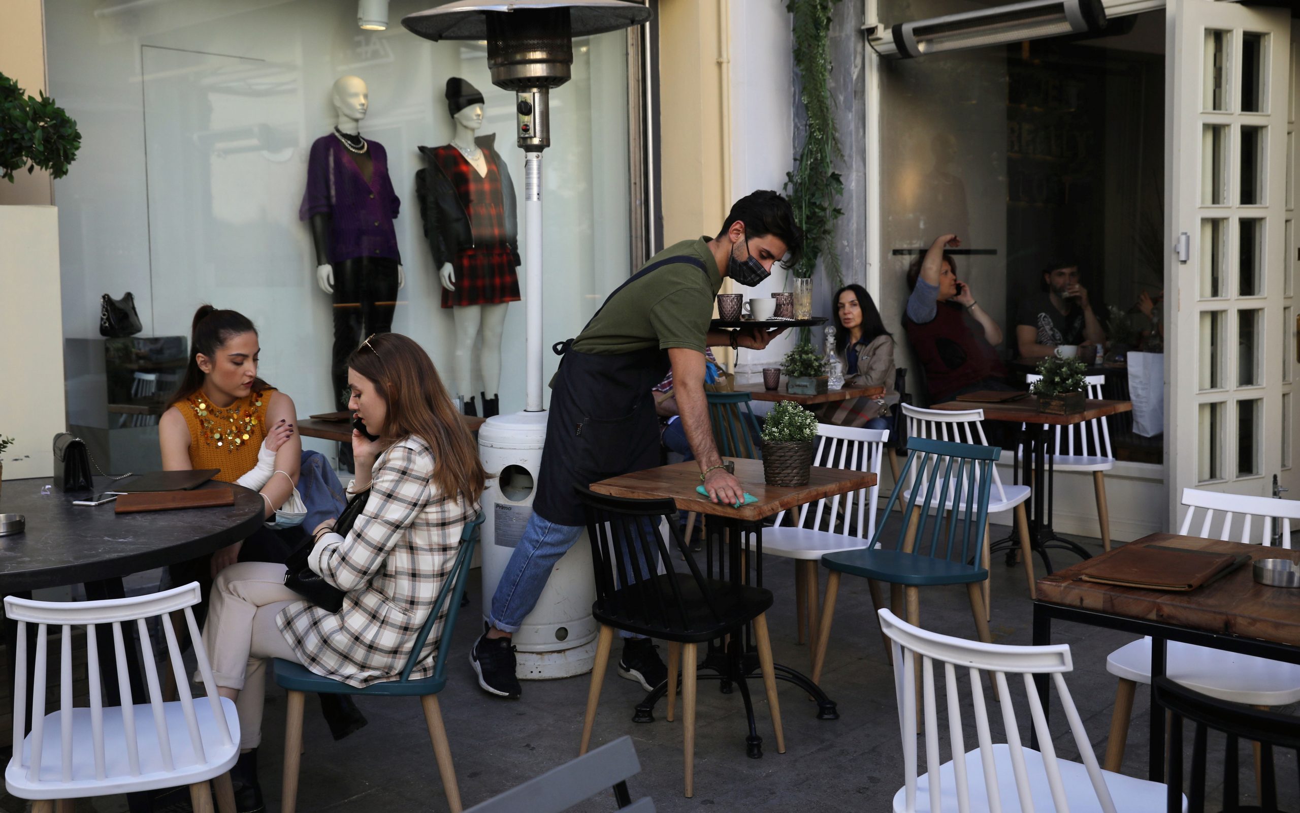 η-τήρηση-των-μέτρων-καθορίζει-τις-επόμ-561139795