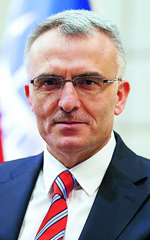 Κλονίζει τον Ερντογάν η νομισματική κρίση-2