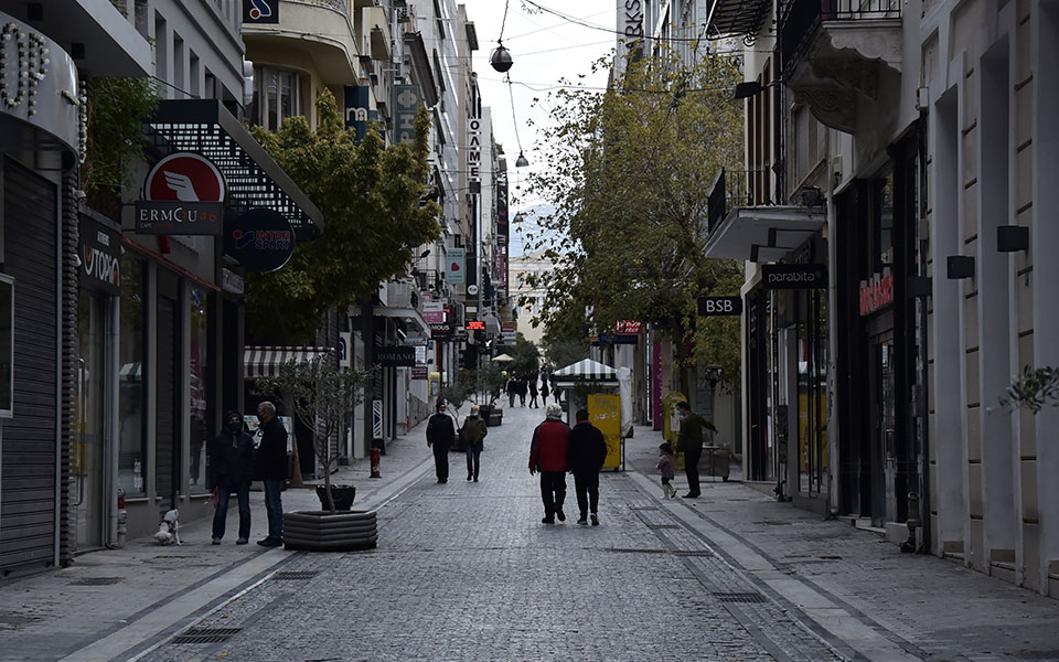 Lockdown: Πότε θα αρθεί, τι συμβαίνει με το «τρίτο κύμα»-1