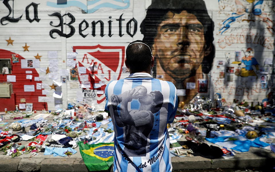 ποδόσφαιρο-που-γεννούσε-ιστορίες-561177838