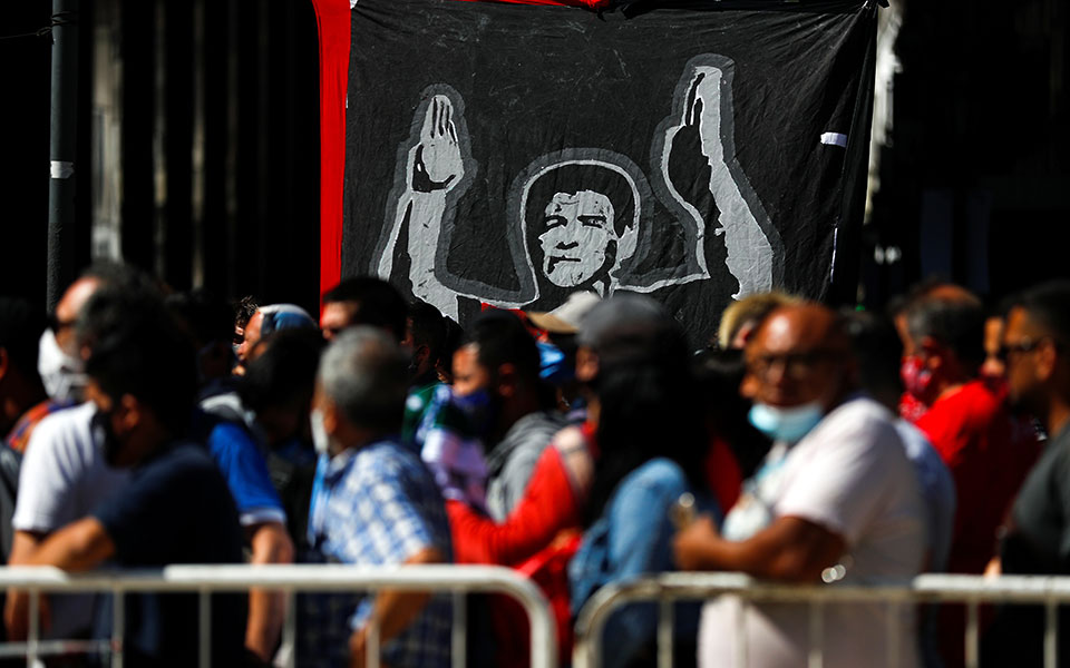 Μαραντόνα: Δάκρυα για τον ραψωδό μιας χώρας και μιας πόλης-10