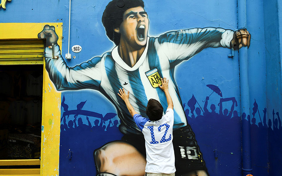 Μαραντόνα: Δάκρυα για τον ραψωδό μιας χώρας και μιας πόλης-15