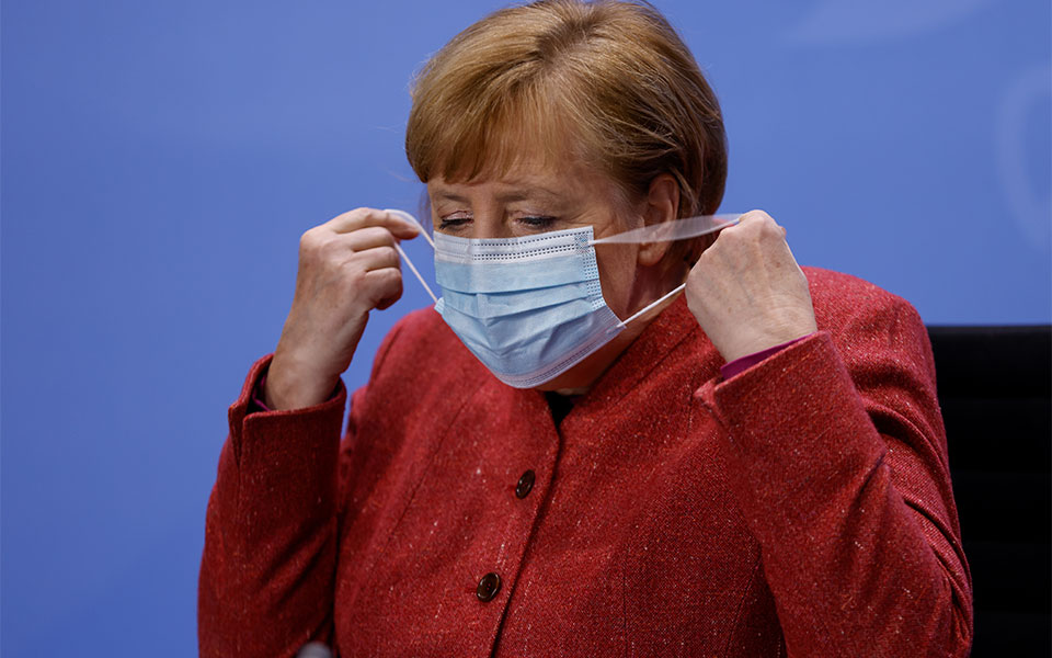 μέρκελ-τα-κρούσματα-δεν-μειώνονται-όσ-561161143