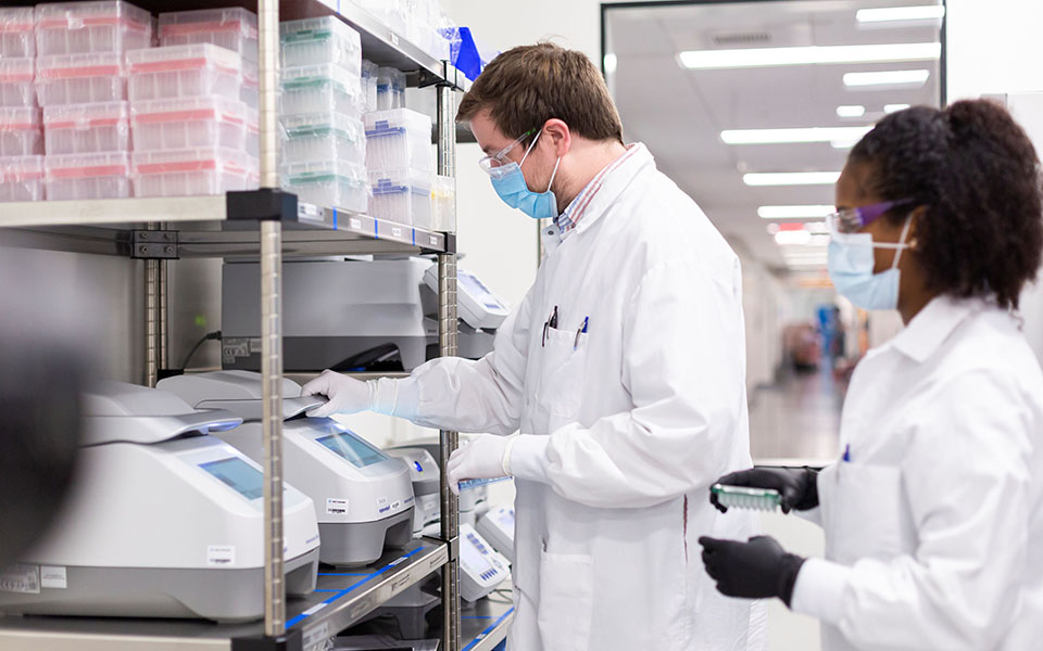 αίτημα-για-κατεπείγουσα-έγκριση-εμβο-561178897