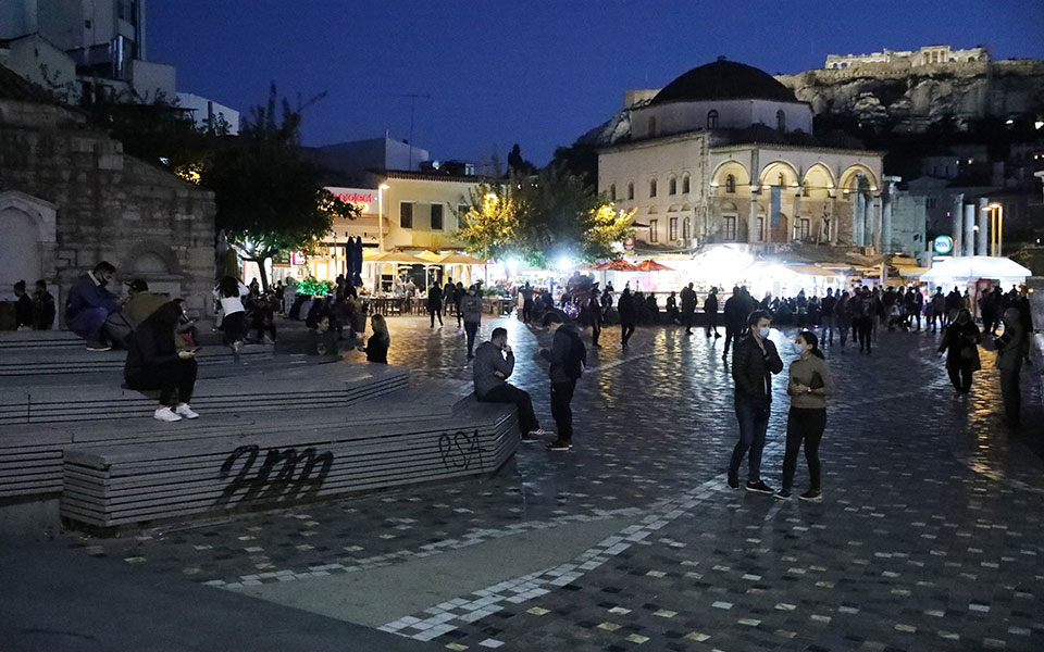 προβληματίζει-ο-δείκτης-θετικότητας-561140086