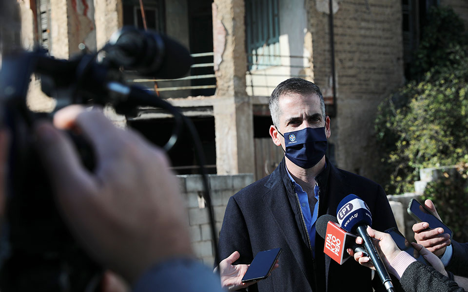 ο-κώστας-μπακογιάννης-ζήτησε-την-παρα-561163660