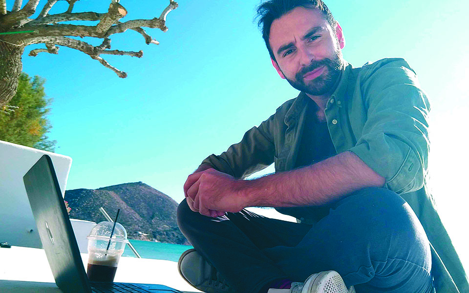 πατρίδα-ψηφιακών-νομάδων-η-ελλάδα-ε-561177805