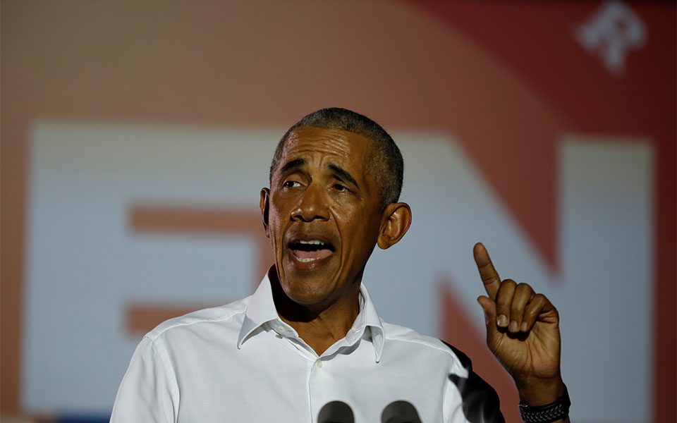 αστείο-ομπάμα-για-τραμπ-ίσως-στείλου-561167755